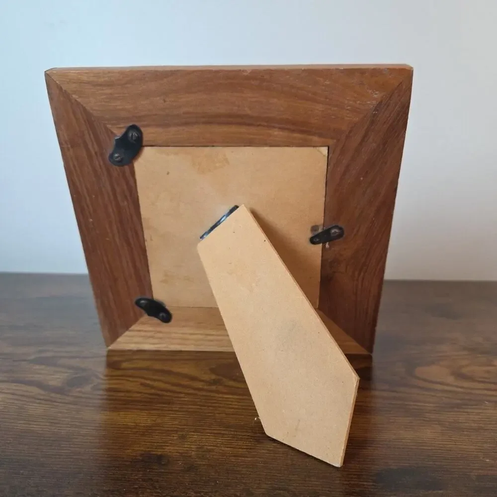 7”x7” Natural Hand Carved Tiled Frame For Use‎ Of 4”x4” Photo Display